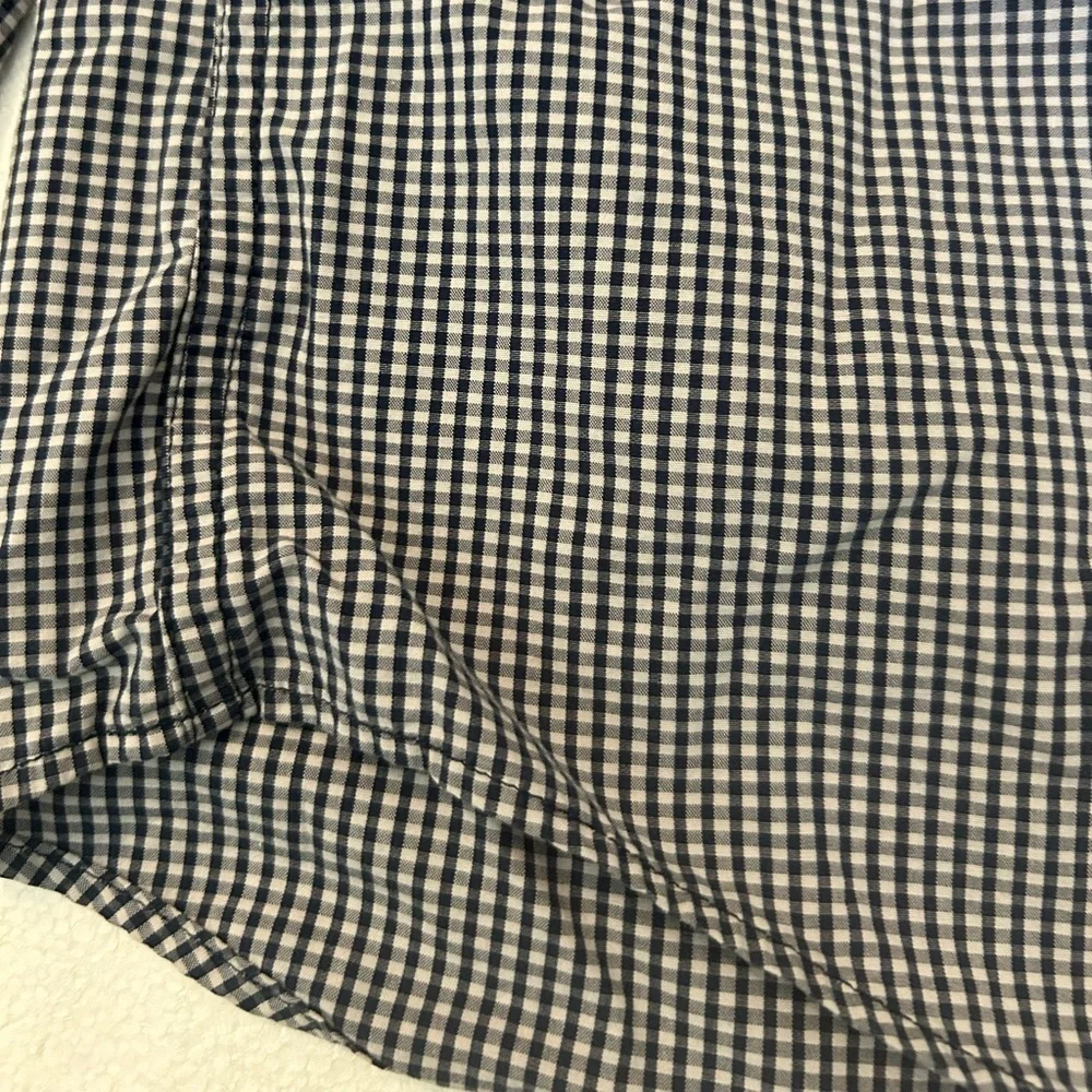 Banana republic black white checkered lux poplin button down shirt